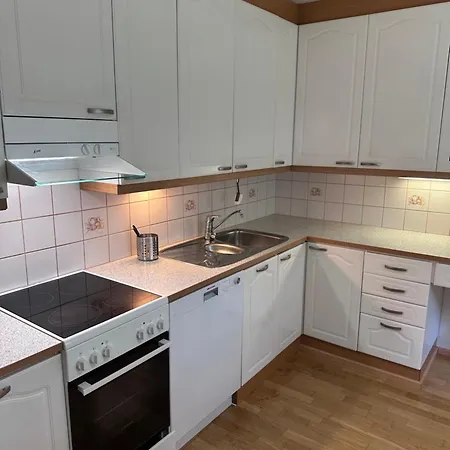 Lehti, Piha, Pysaekoeinti, Sauna Villa *