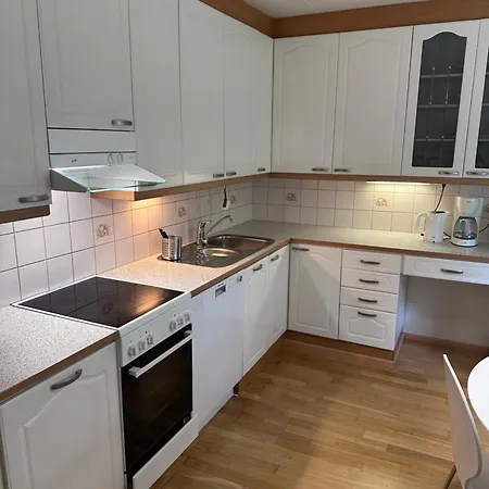 Villa Lehti, Piha, Pysaekoeinti, Sauna *