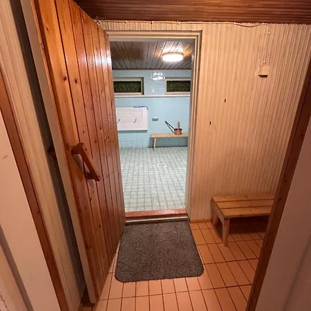 Arcticleaf, Private Parking, Sauna, Yard