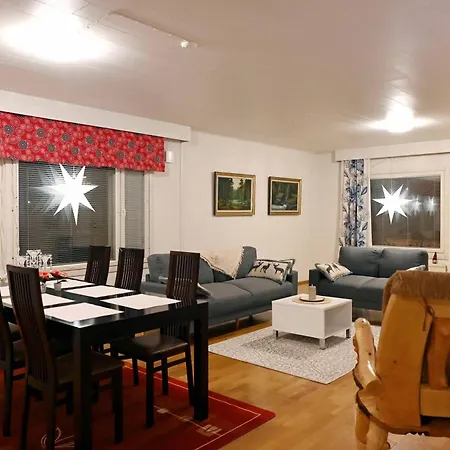 Villa Lehti, Piha, Pysaekoeinti, Sauna Rovaniemi