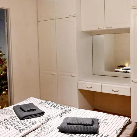 Arcticleaf, Private Parking, Sauna, Yard Rovaniemi